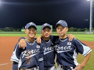 대한민국 U-12 야구팀 미국 꺾고 조 1위 확정