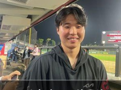 KIA 홍민규 20살 우완 투수 떠오르자 팬들 환호