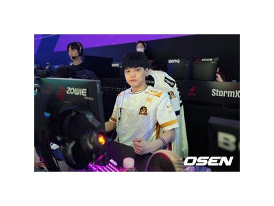 펍지 위클리 시리즈 2025년 개편 후 상위권 진입이 관건
